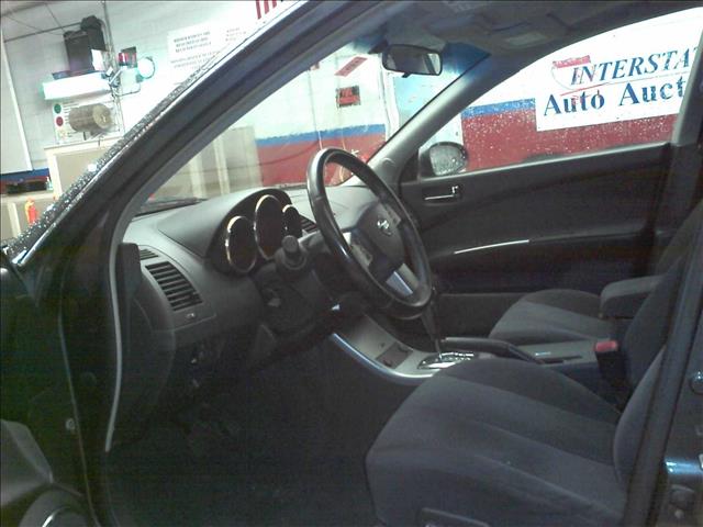 Nissan Altima 2006 photo 4