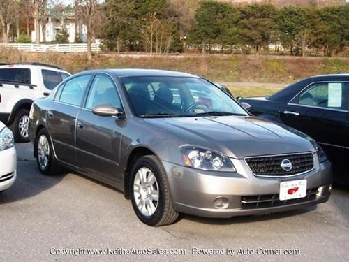 Nissan Altima Pickupslt Quad Cab SWB 4WD 4x4 Truck Other