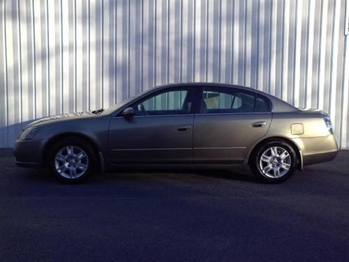 Nissan Altima 2006 photo 1