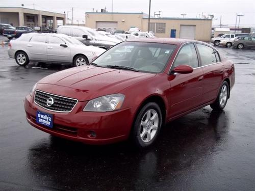 Nissan Altima Pickupslt Quad Cab SWB 4WD 4x4 Truck Other