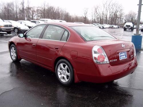 Nissan Altima 2006 photo 1