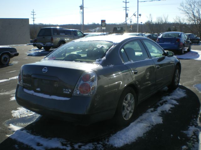 Nissan Altima 2006 photo 1