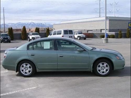 Nissan Altima 2006 photo 3