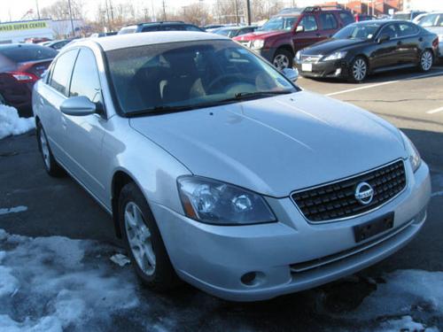Nissan Altima 2006 photo 1