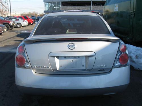 Nissan Altima 2006 photo 4
