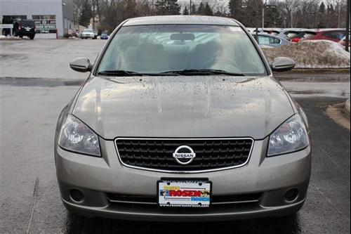 Nissan Altima 2006 photo 1