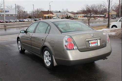 Nissan Altima 2006 photo 2