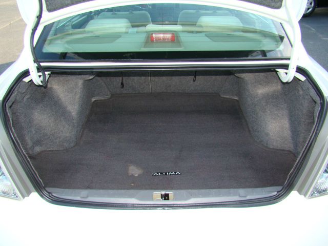 Nissan Altima 2006 photo 2