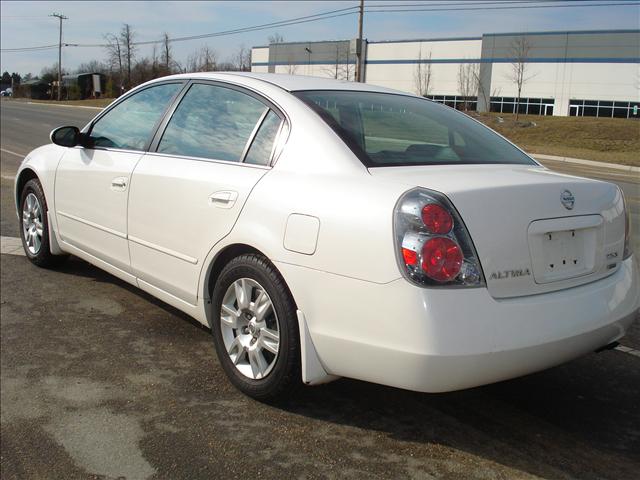 Nissan Altima 2006 photo 2