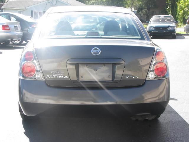 Nissan Altima 2006 photo 2