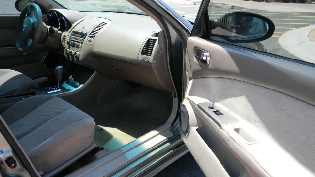 Nissan Altima 2006 photo 4
