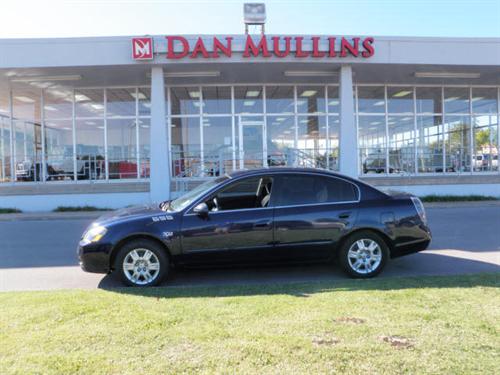 Nissan Altima Pickupslt Quad Cab SWB 4WD 4x4 Truck Other