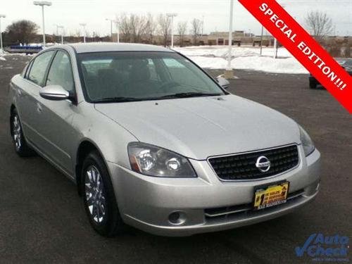 Nissan Altima Pickupslt Quad Cab SWB 4WD 4x4 Truck Other