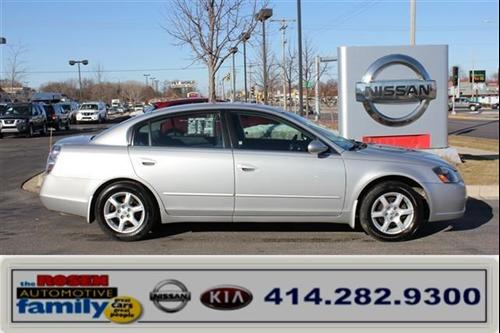 Nissan Altima Pickupslt Quad Cab SWB 4WD 4x4 Truck Other