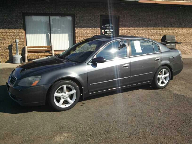 Nissan Altima Front-wheel Drive LS SUV Sedan