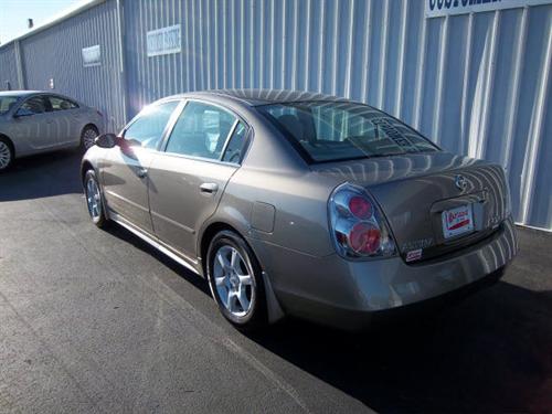 Nissan Altima 2006 photo 2