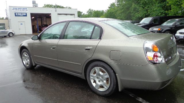 Nissan Altima 2006 photo 2