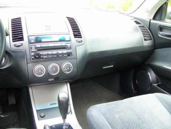 Nissan Altima 2006 photo 1