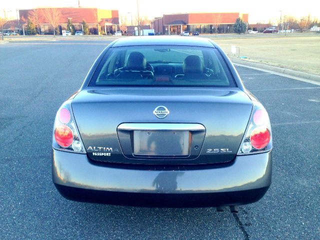 Nissan Altima 2006 photo 2