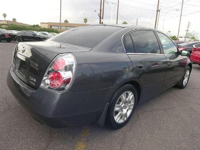 Nissan Altima 2006 photo 1