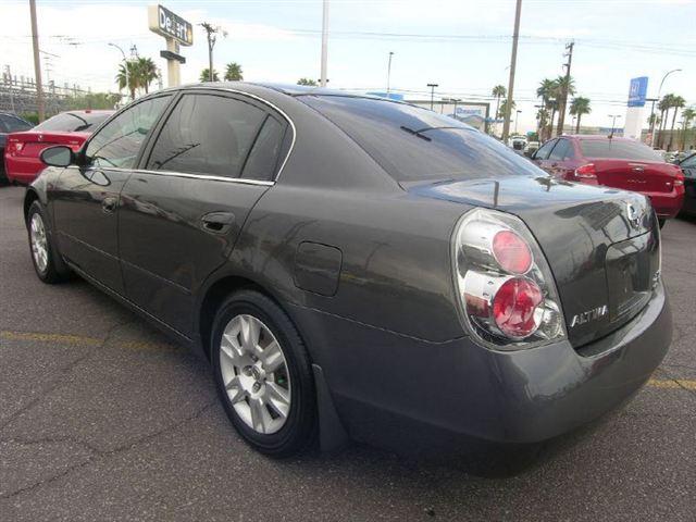 Nissan Altima 2006 photo 2