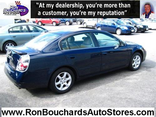 Nissan Altima Pickupslt Quad Cab SWB 4WD 4x4 Truck Other