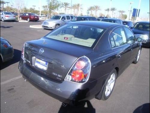 Nissan Altima 2006 photo 3