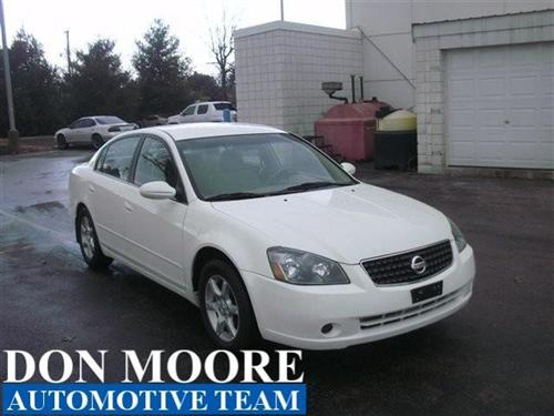 Nissan Altima Pickupslt Quad Cab SWB 4WD 4x4 Truck Other