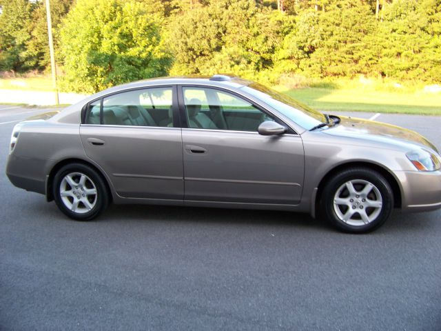 Nissan Altima 2006 photo 4