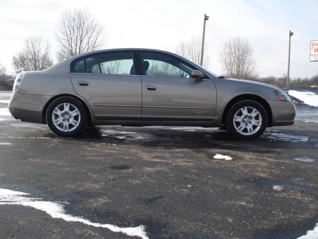 Nissan Altima 2006 photo 2