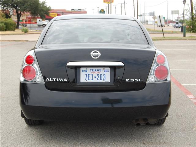 Nissan Altima 2006 photo 1