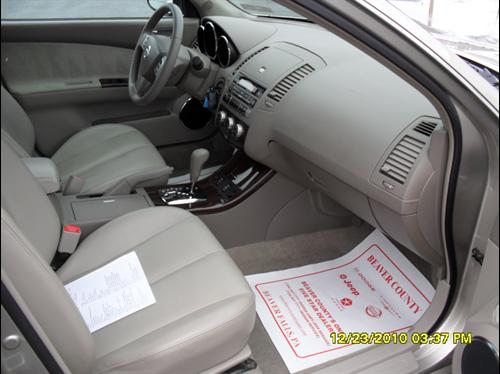 Nissan Altima Pickupslt Quad Cab SWB 4WD 4x4 Truck Other