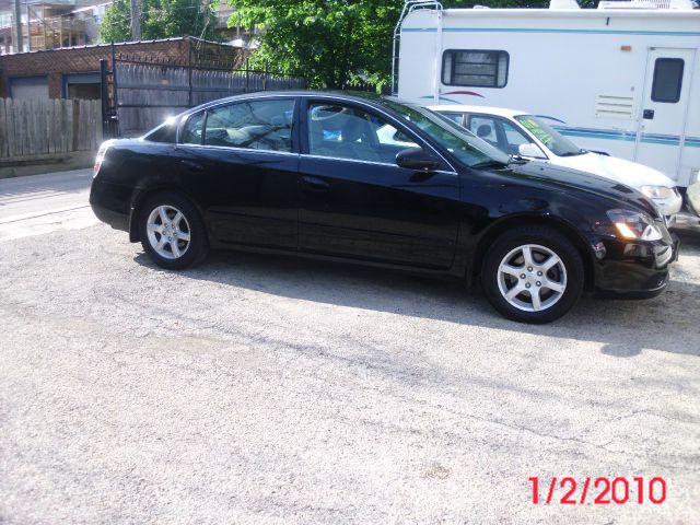 Nissan Altima Unknown Sedan