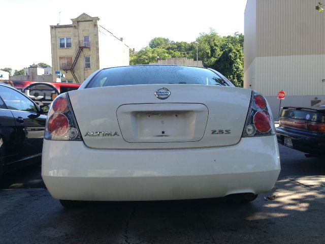 Nissan Altima 2006 photo 3