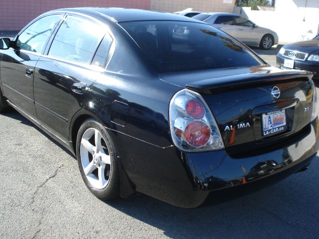 Nissan Altima 2006 photo 1