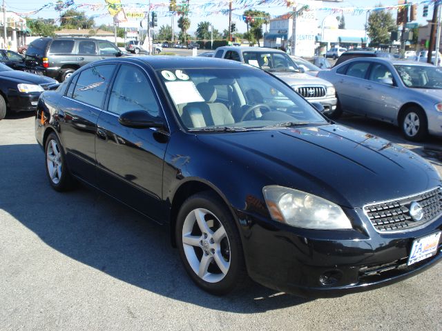 Nissan Altima 2006 photo 2