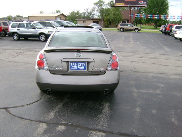 Nissan Altima 2006 photo 2