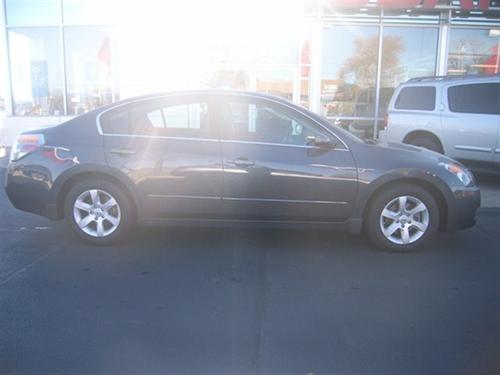 Nissan Altima 2007 photo 2