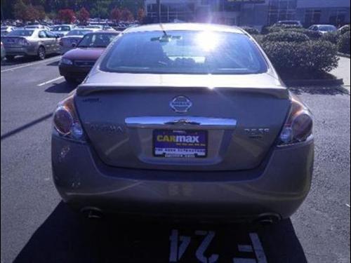 Nissan Altima LE Other