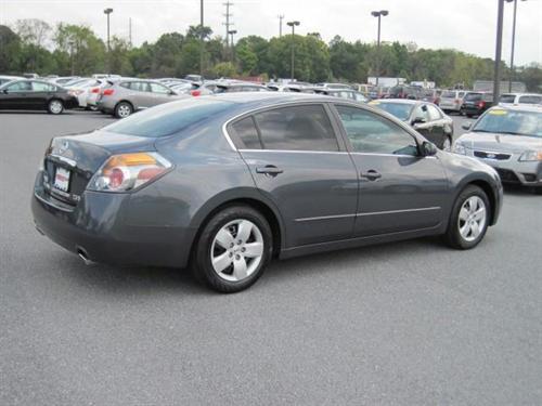 Nissan Altima 2007 photo 2