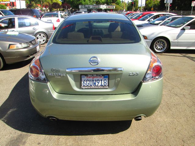 Nissan Altima 2007 photo 2