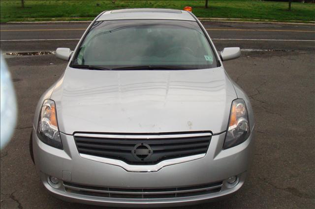 Nissan Altima Unknown Sedan