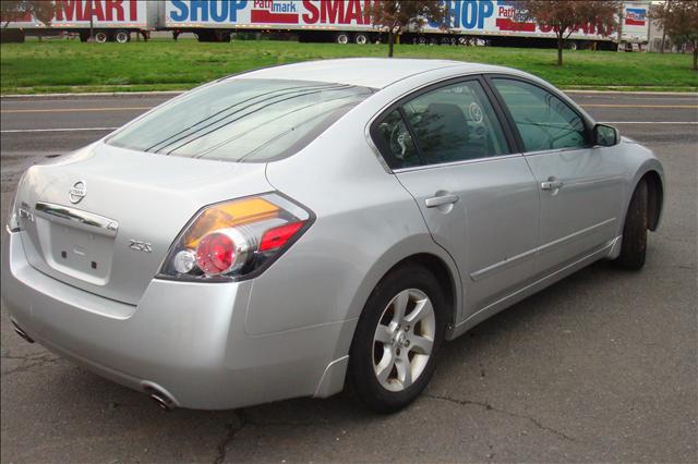 Nissan Altima 2007 photo 2