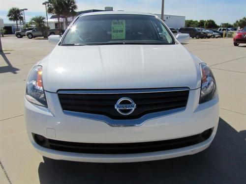 Nissan Altima 2007 photo 2
