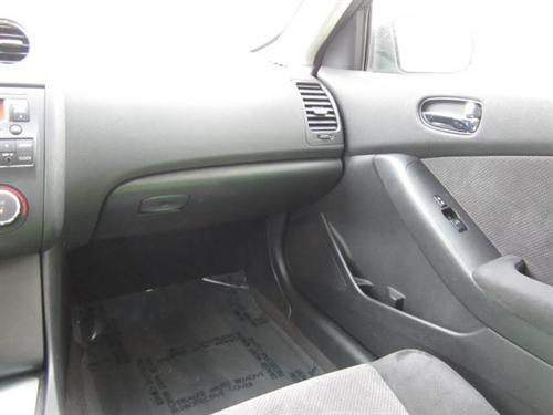 Nissan Altima 2007 photo 4