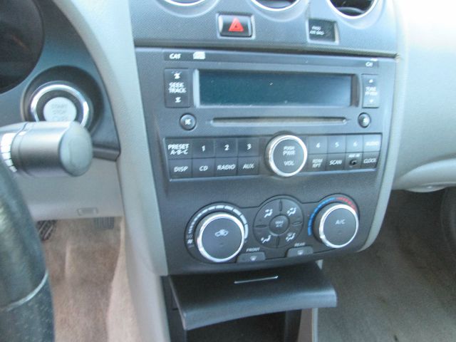Nissan Altima 2007 photo 2