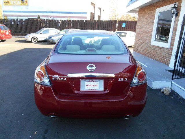 Nissan Altima 2007 photo 2