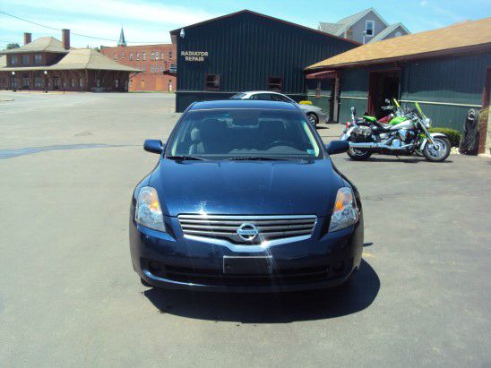 Nissan Altima 2007 photo 1
