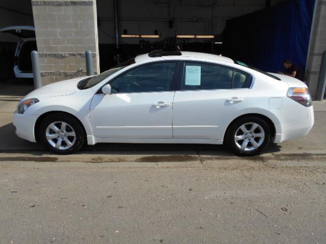 Nissan Altima 2007 photo 2