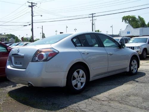 Nissan Altima 2007 photo 2
